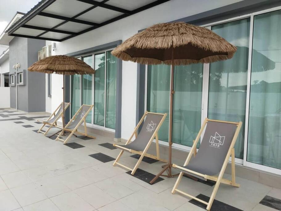 Evening/Night De Ville-50Pax Private Pool Bbq Ipoh Exterior foto